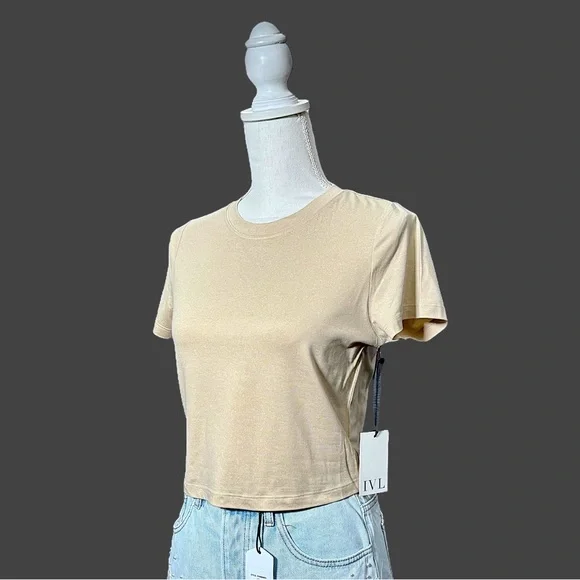 IVL Women’s Slim Fit Beige Minimalist Short Sleeve T-Shirt Sz L - Picture 6 of 16